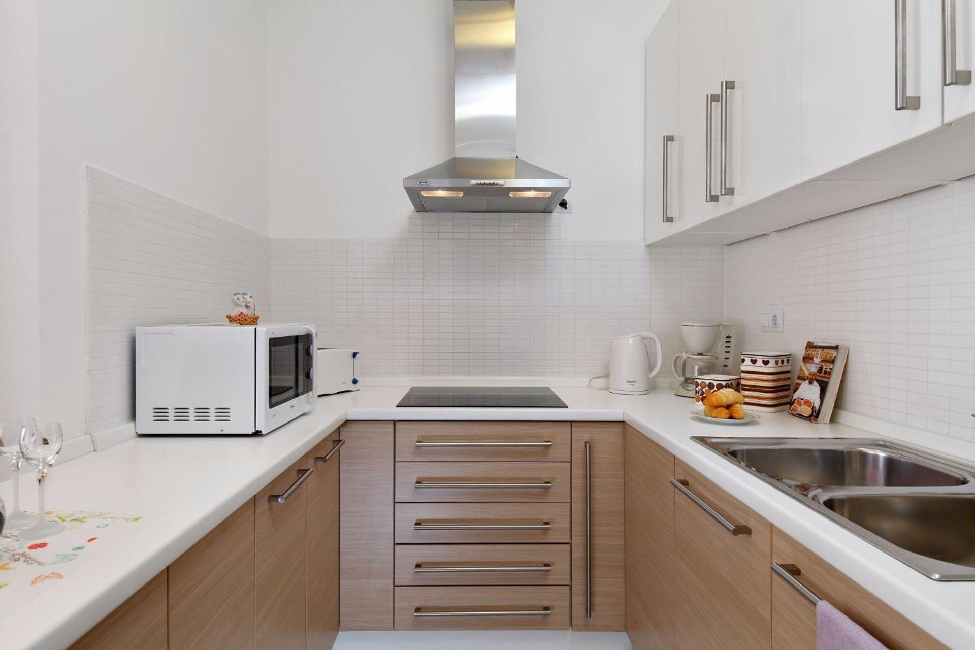 Apartment Marija - free parking Trogir Buitenkant foto